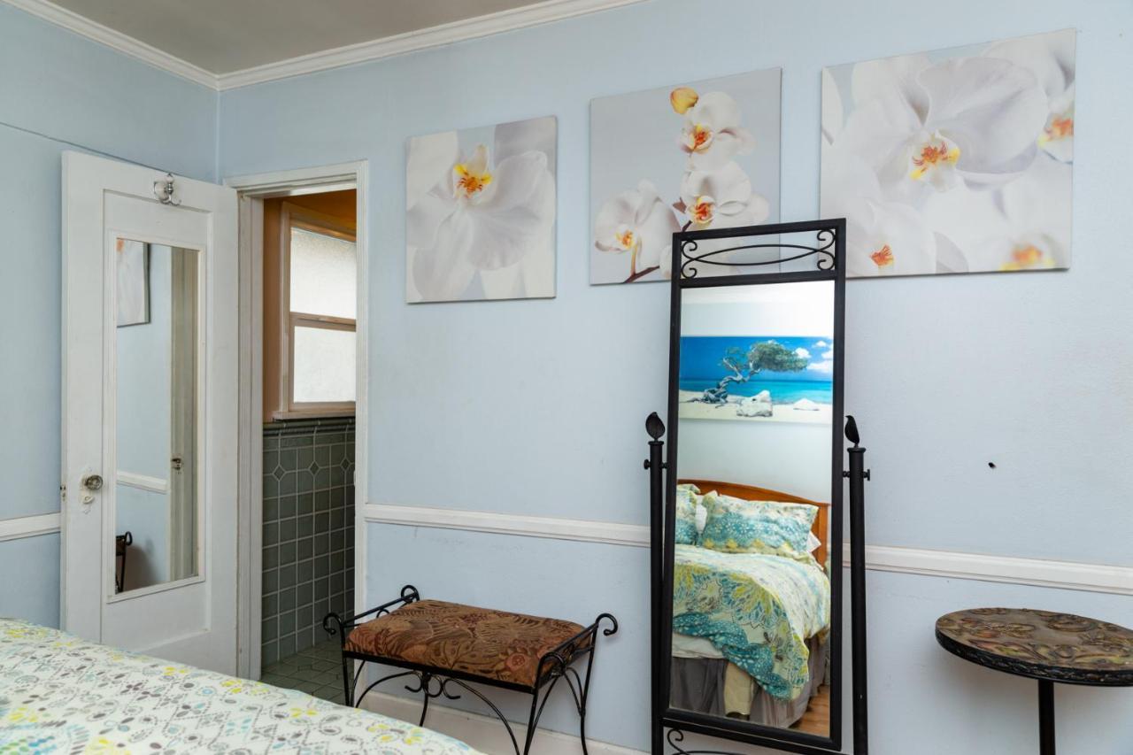 Hollywood Hills Suites Apartamento *