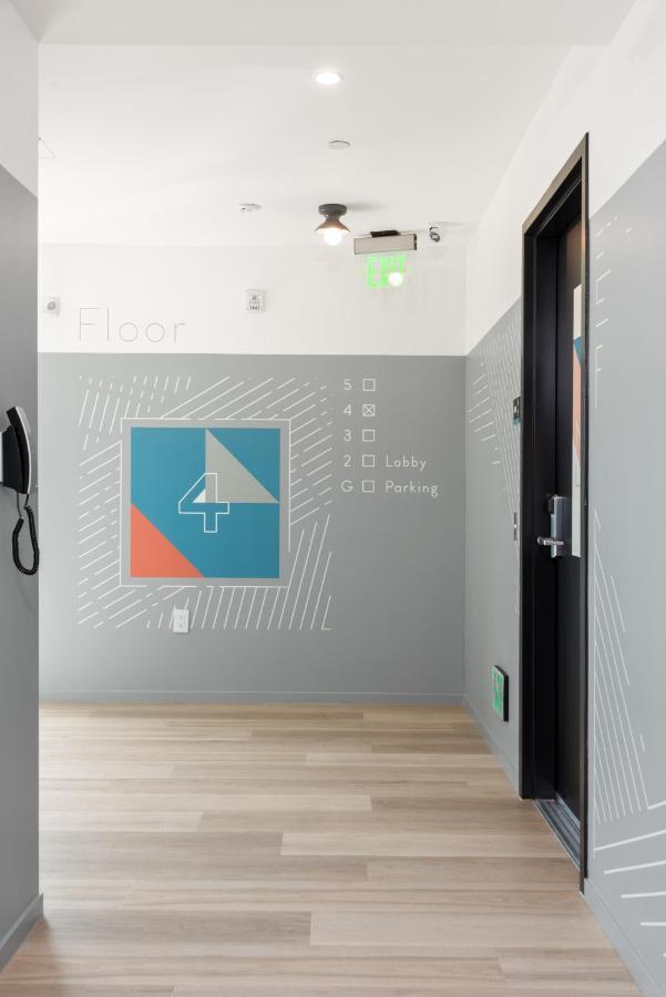 Hotel The Metric - Angeles Downtown 3*