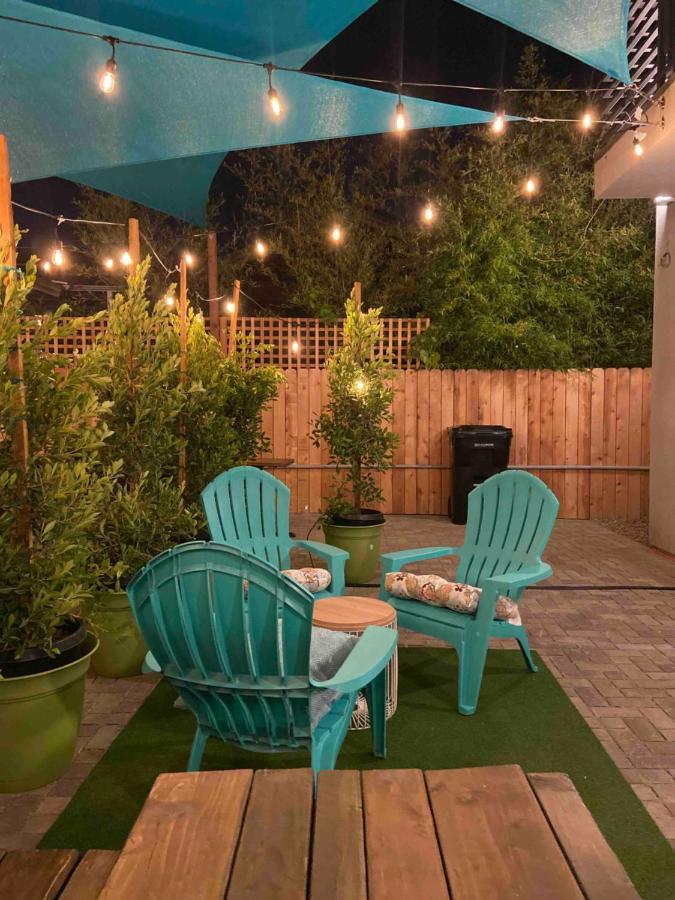Ahsa Oasis Hostel Los Angeles