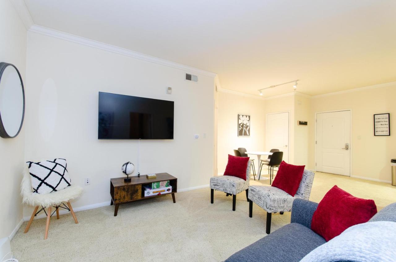 Apartment Located Perfectly 2 Bedroom Downtown Los Angeles Los Angeles
