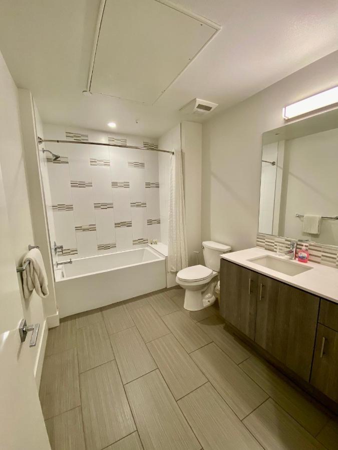 West Seventh Ave La 30 Day Stays Apartment *