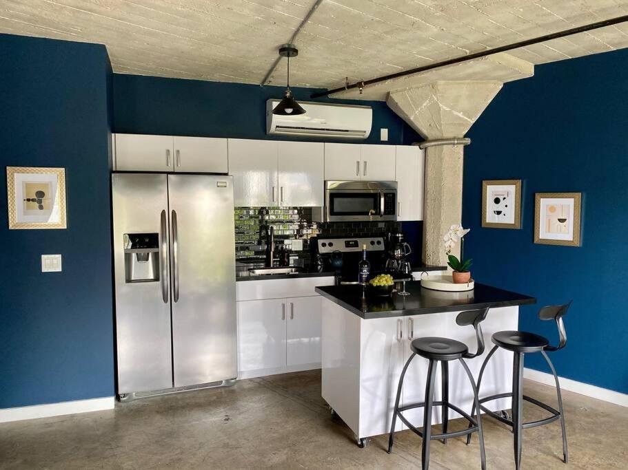Apartment The Navy Loft Los Angeles