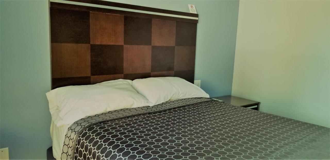 Motel Day N Night - Near Universal Hollywood Los Angeles
