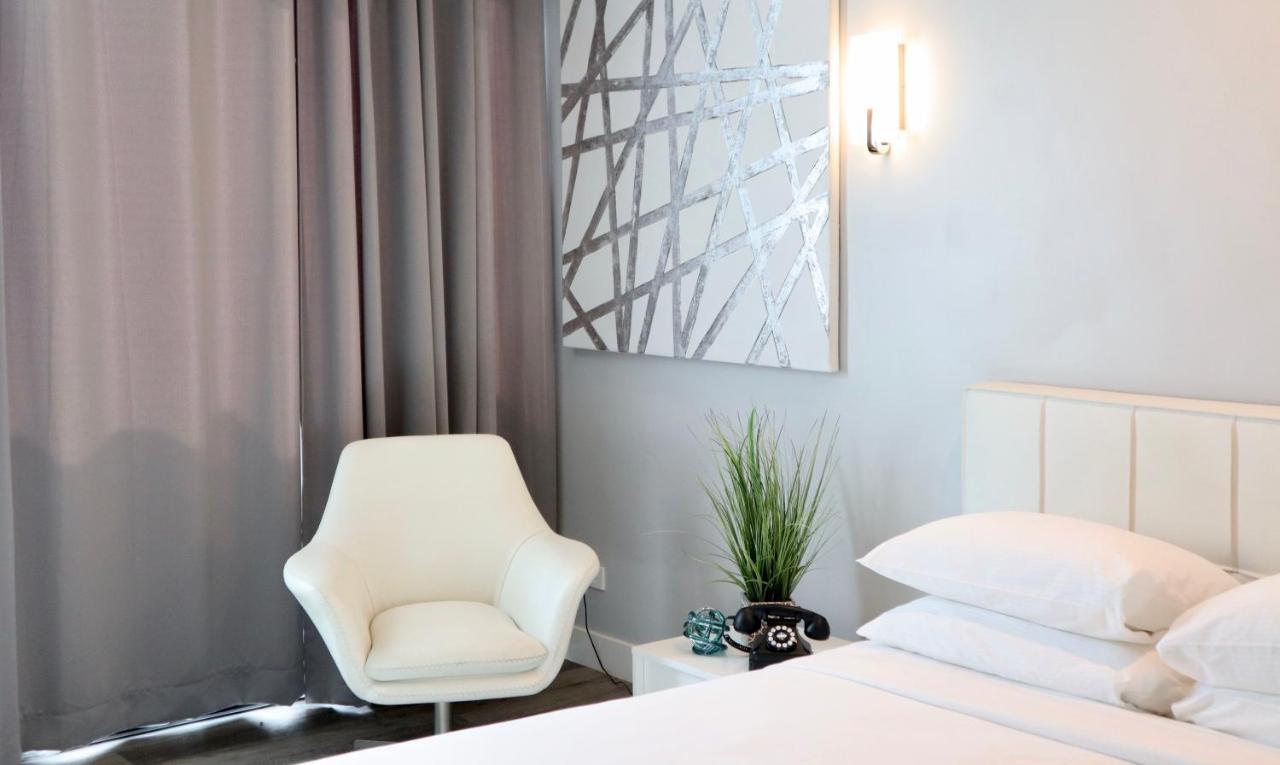 Park Plaza Hotel Los Angeles