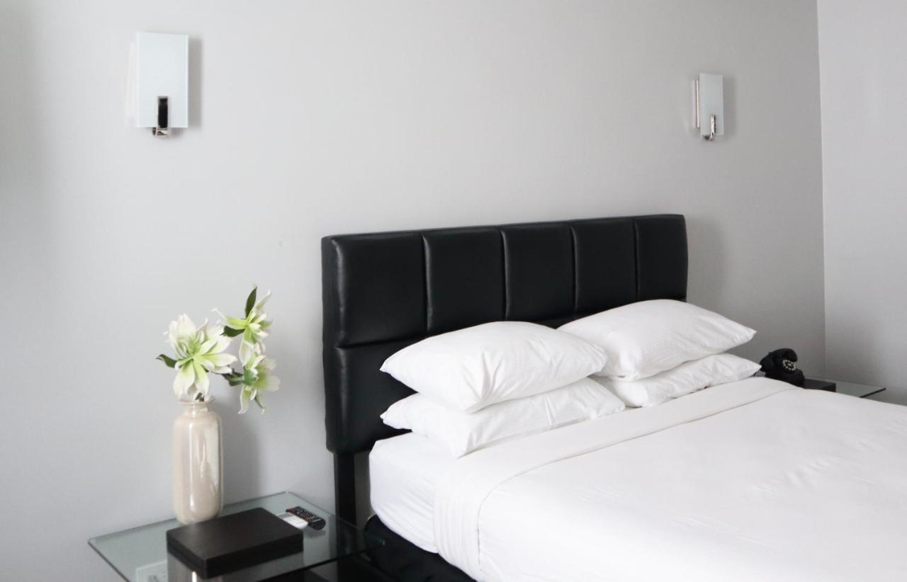 Park Plaza Hotel