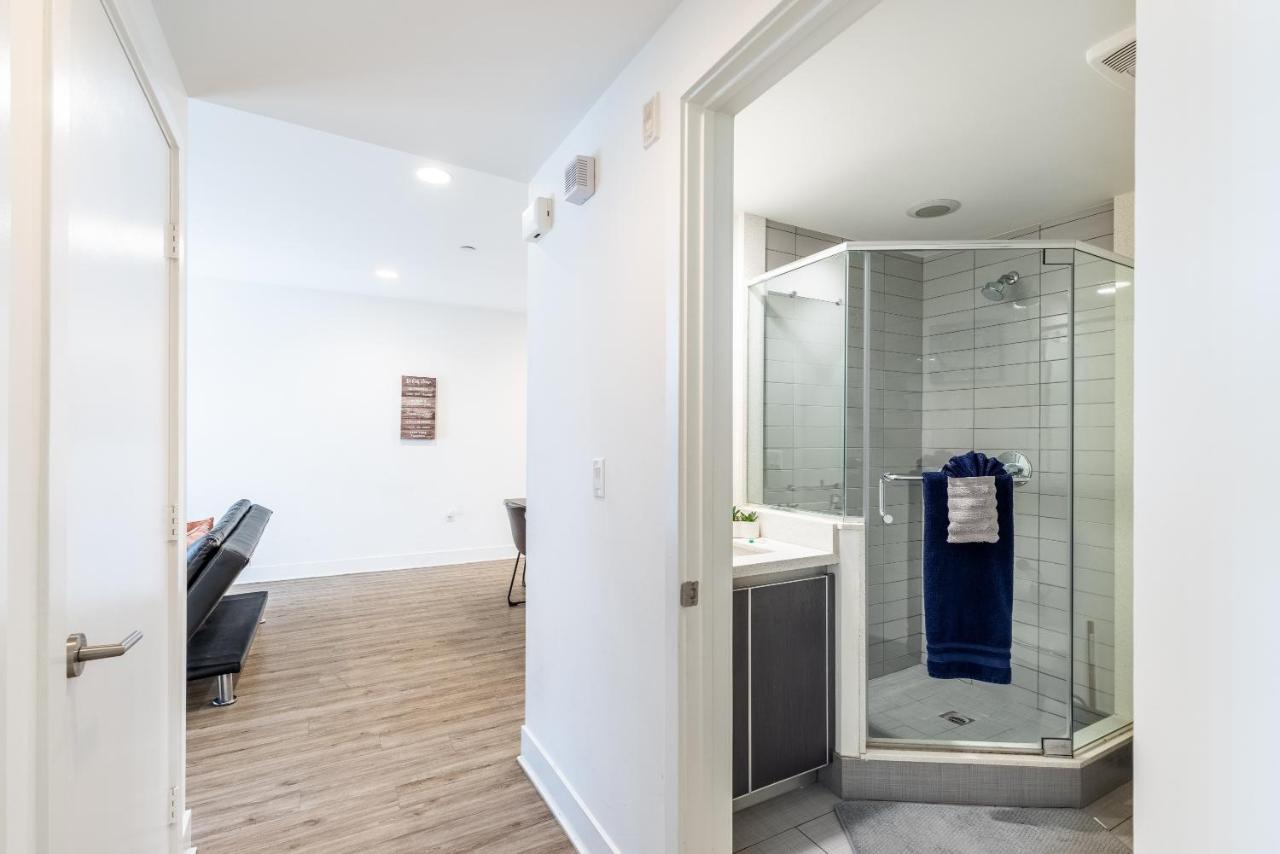 Fully Furnished 3 Bedroom On Poinsettia Place Apts Apartamento *