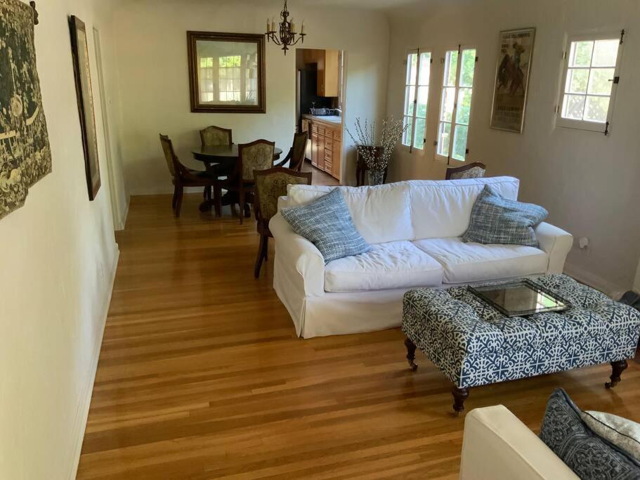 House, Walking Distance From Universal Casa de férias Los Angeles