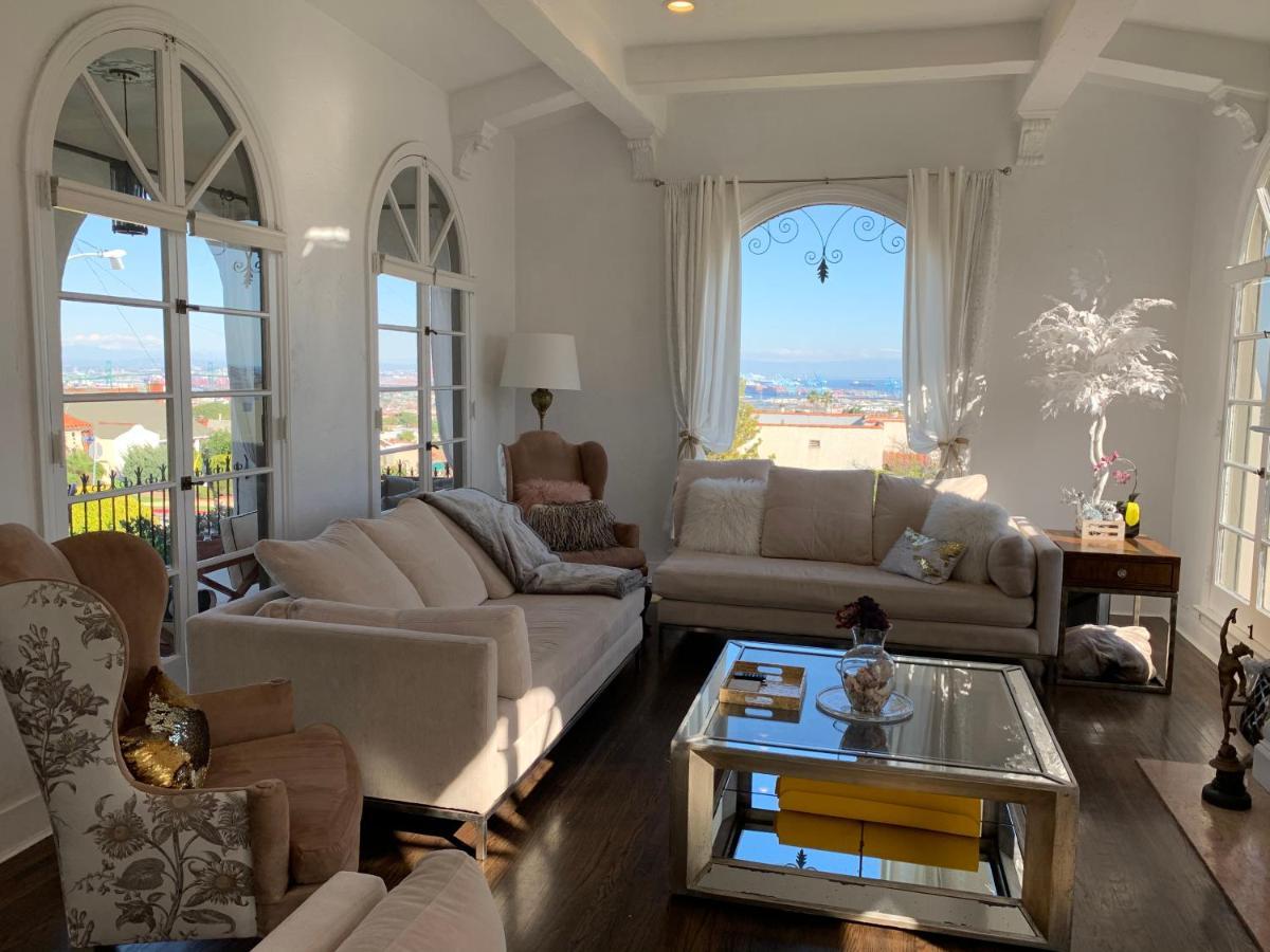 Spanishfairytale4bd3ba * Los Angeles