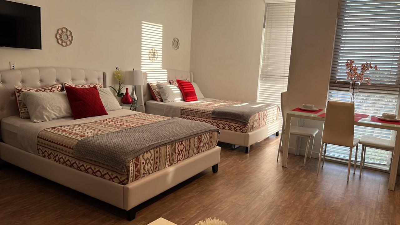 Apartment Incredible Hollywood Loft Free Parking *