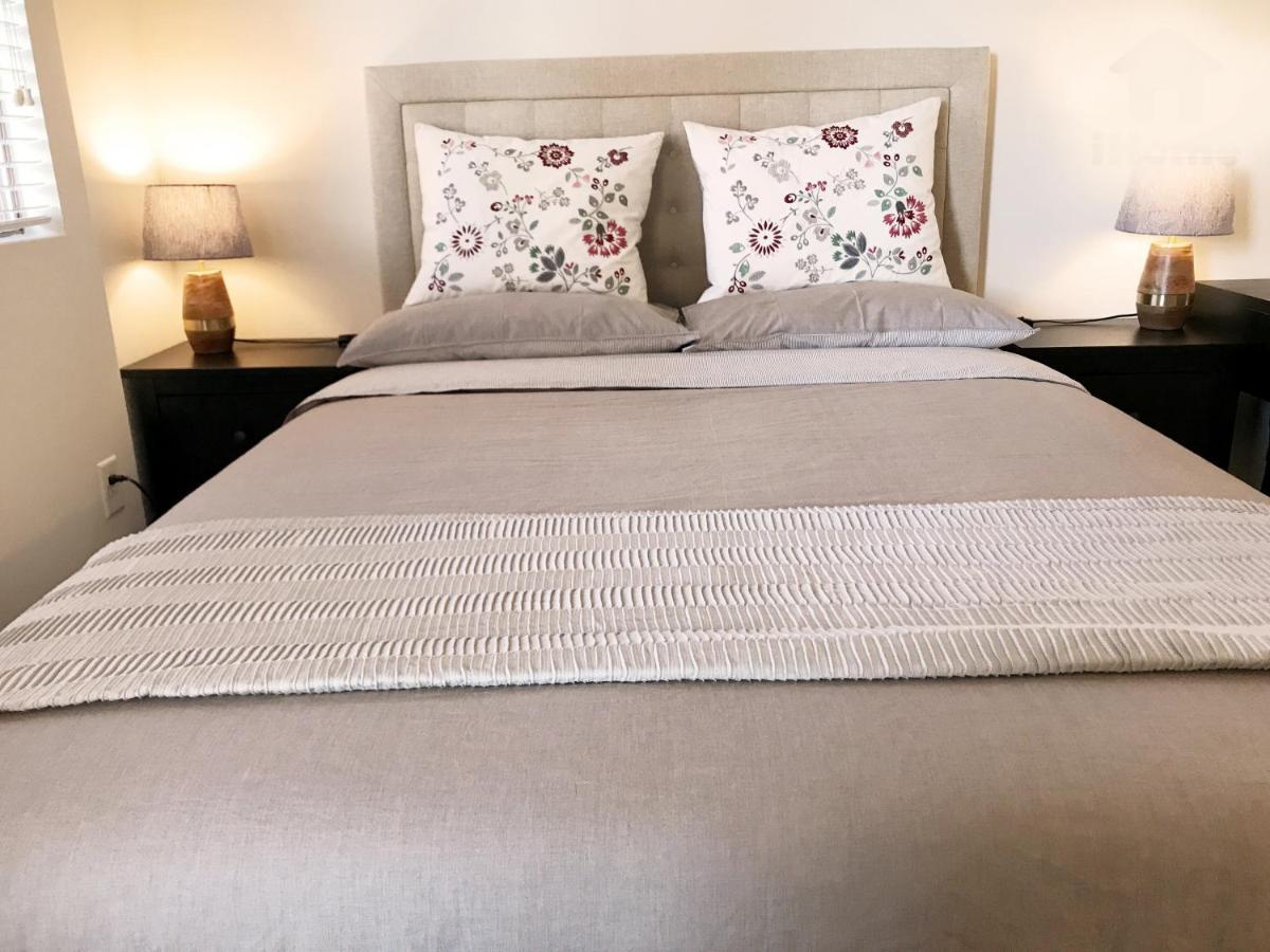 Apartment Perfect Near Ucla W Parking Gym Pool Wifi In Westwood B3 Los Angeles