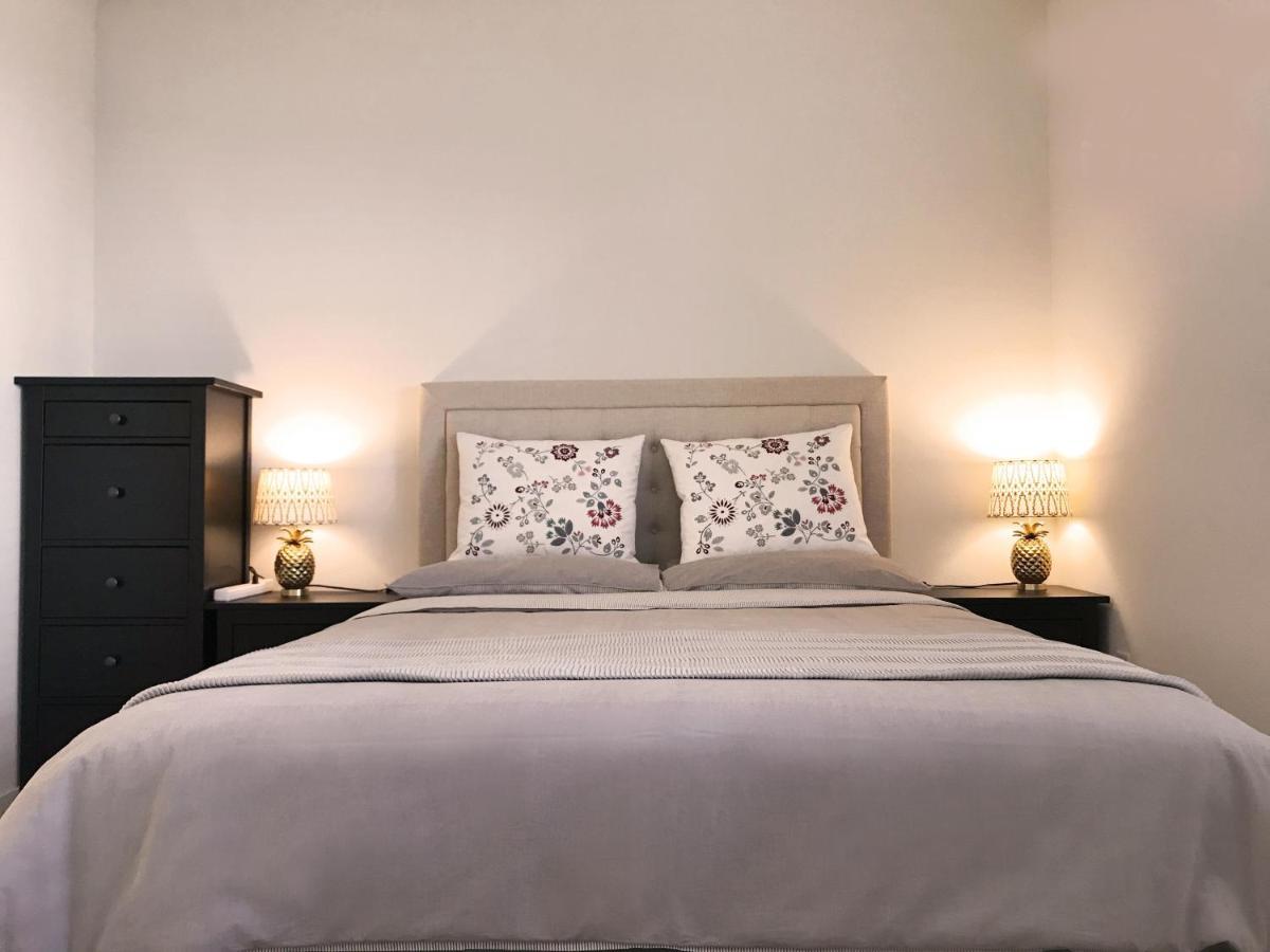 Perfect Near Ucla W Parking Gym Pool Wifi In Westwood B3 Apartment *