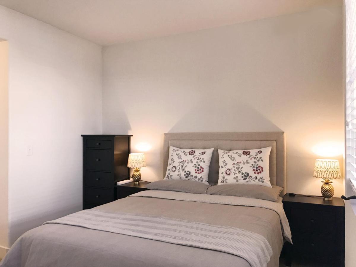 Perfect Near Ucla W Parking Gym Pool Wifi In Westwood B3 Apartment Los Angeles