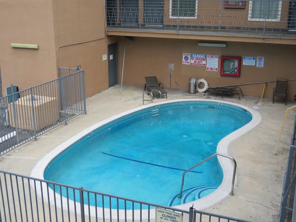 Dtla Motel *