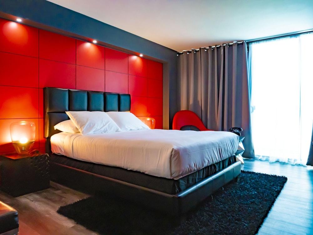 Park Plaza 3*