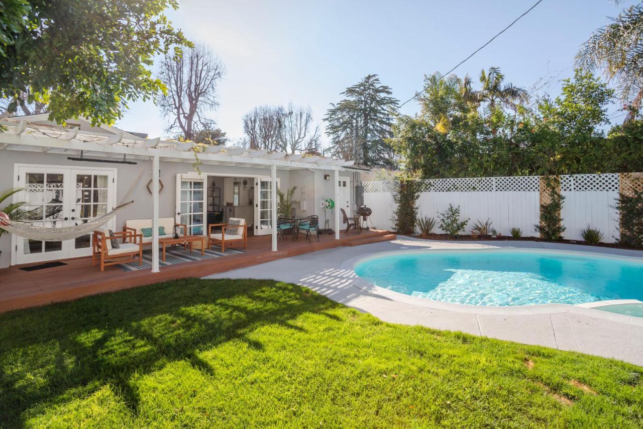Holiday home Enchanting Sherman Oaks With Pool Permit #hsr Two One Zero Zero 2605 Los Angeles