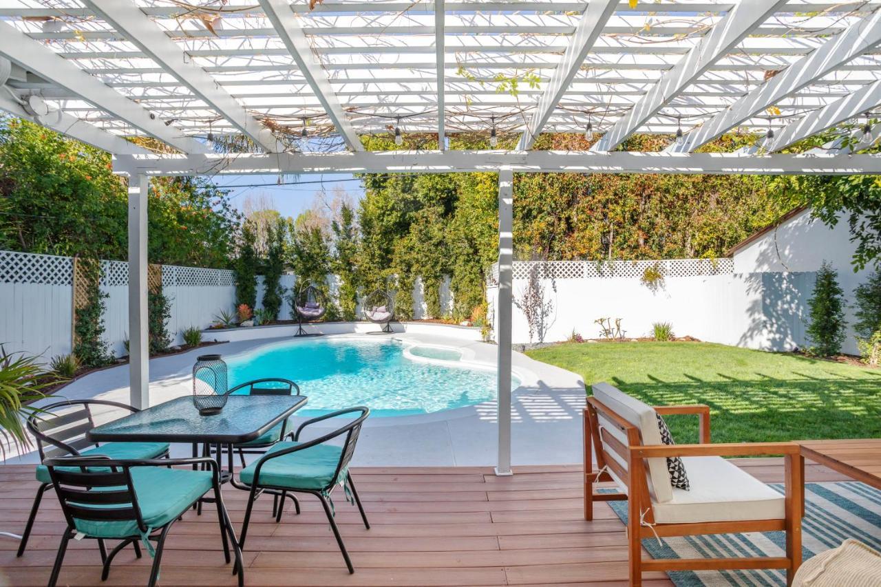 Enchanting Sherman Oaks With Pool Permit #hsr Two One Zero Zero 2605 Holiday home Los Angeles