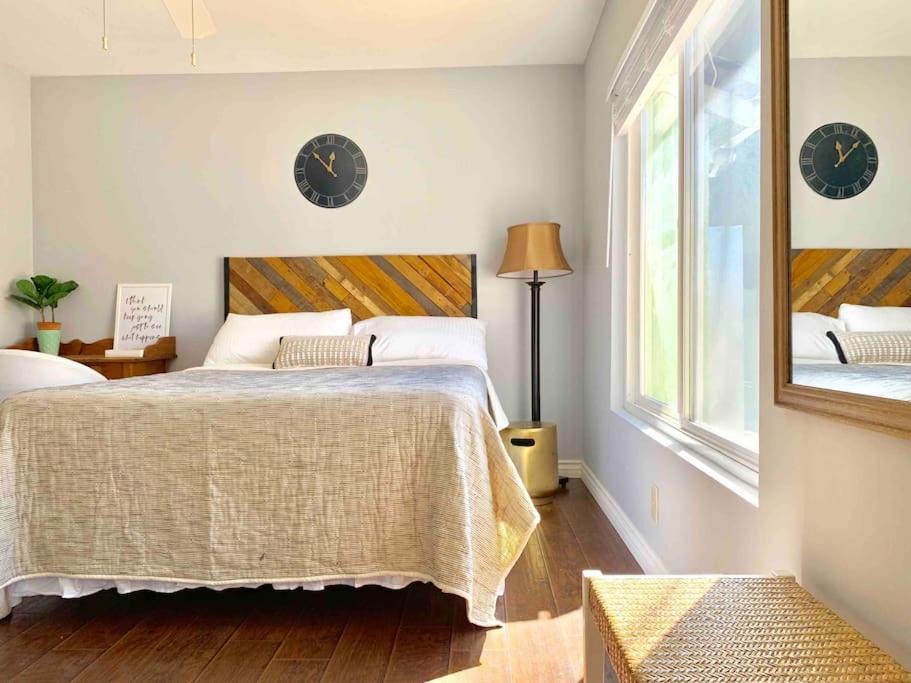 Endless Summer In La *heated Pool/hot Tub/cabana* Holiday home Los Angeles