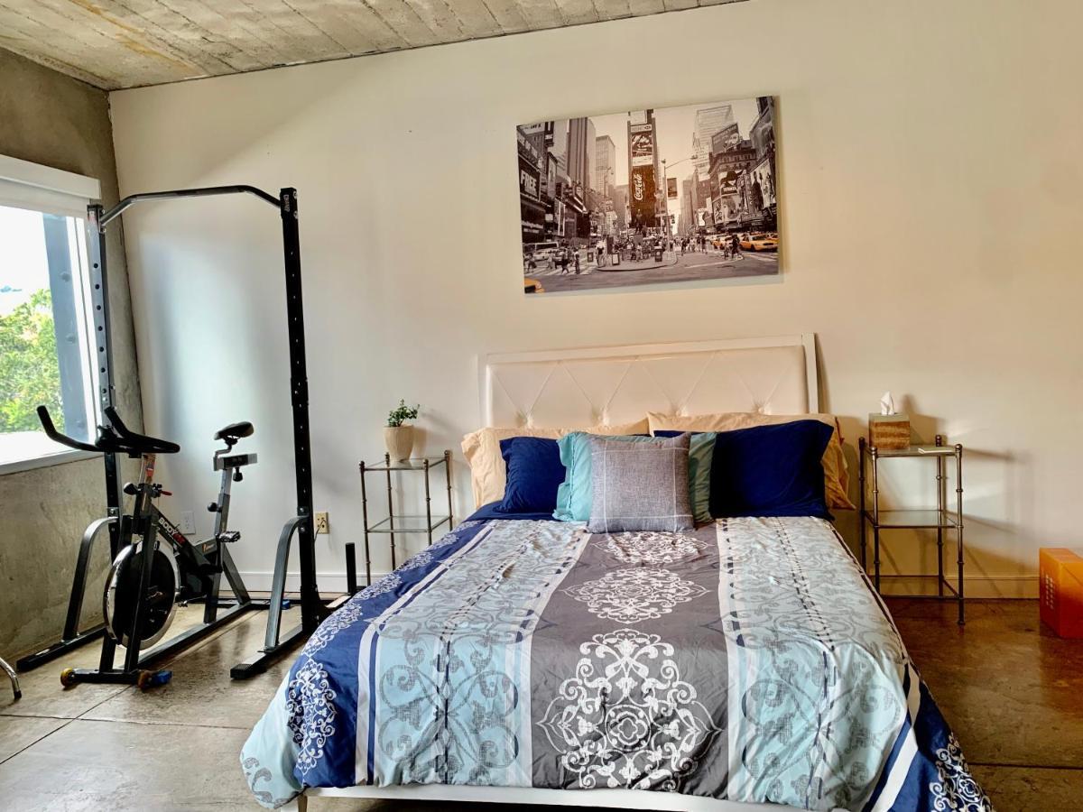 Charming Lofts In The Heart Of Hollywood Apartment