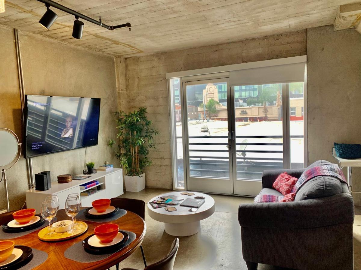 Charming Lofts In The Heart Of Hollywood *