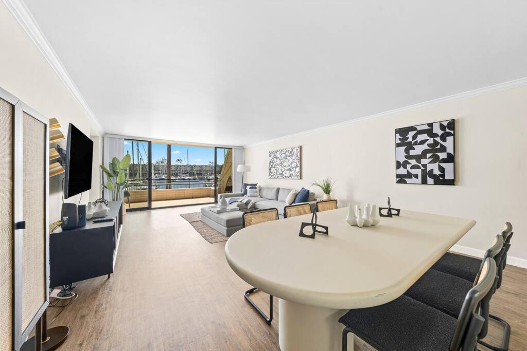 Heavenly Sunset Marina View 3bd/2bh In Mdr/venice Apartment Los Angeles