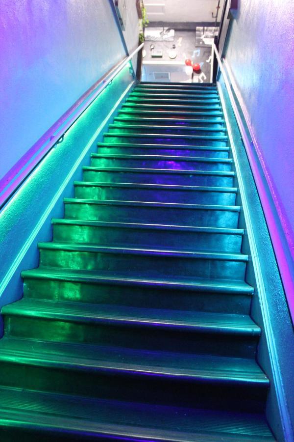 Artist Housing - Downtown Hostel Los Angeles
