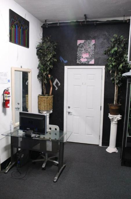 Hostel Artist Housing - Downtown Los Angeles