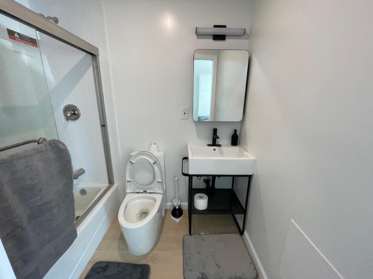 New Dtla W/private Parking Apartment Los Angeles