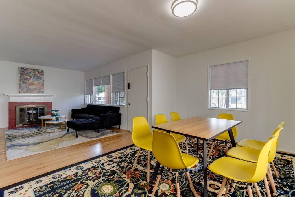 New 4 Bedroom Modern In Mar Vista *