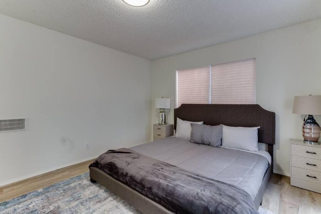 Holiday home New 4 Bedroom Modern In Mar Vista *