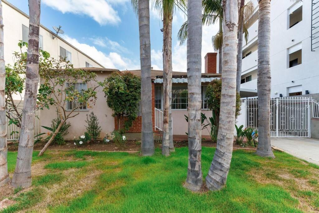 New 4 Bedroom Modern In Mar Vista Holiday home Los Angeles