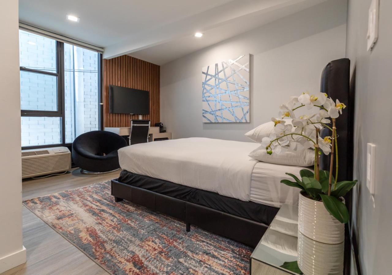 Park Plaza Hotel