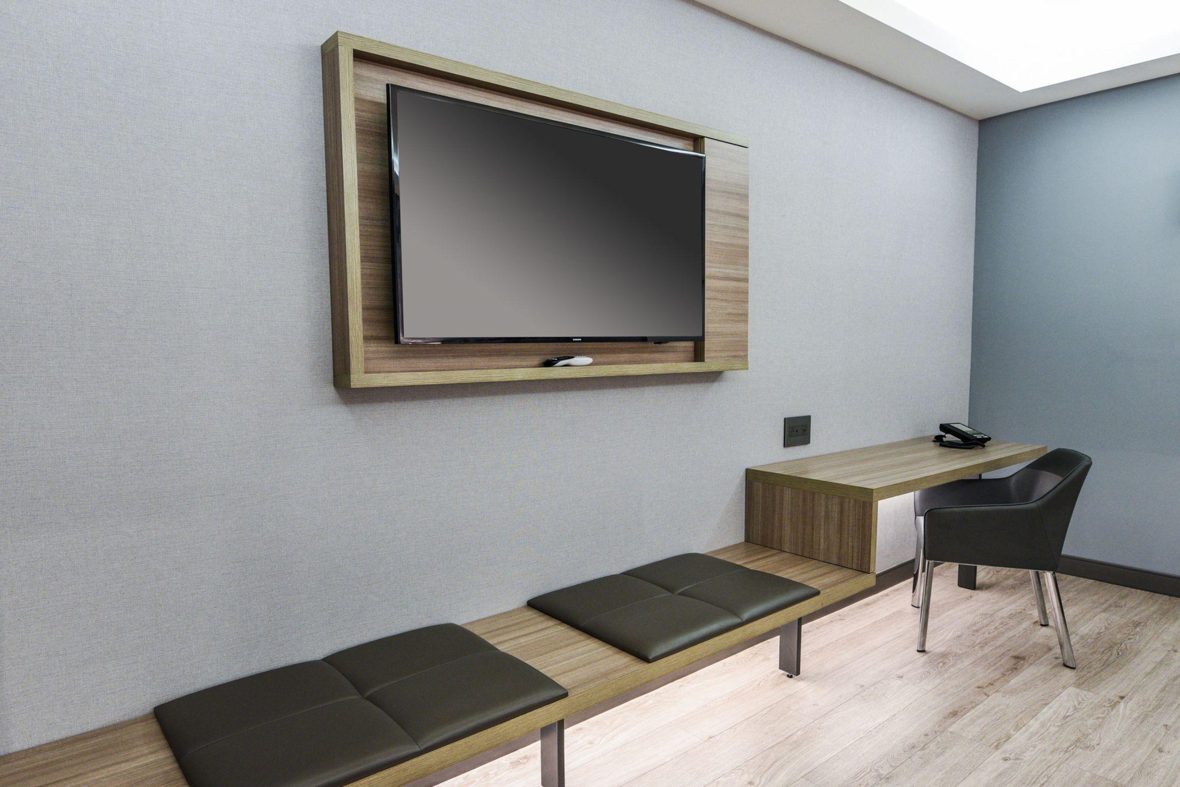 Avenue Hotel, Ascend Collection Hotel 3*