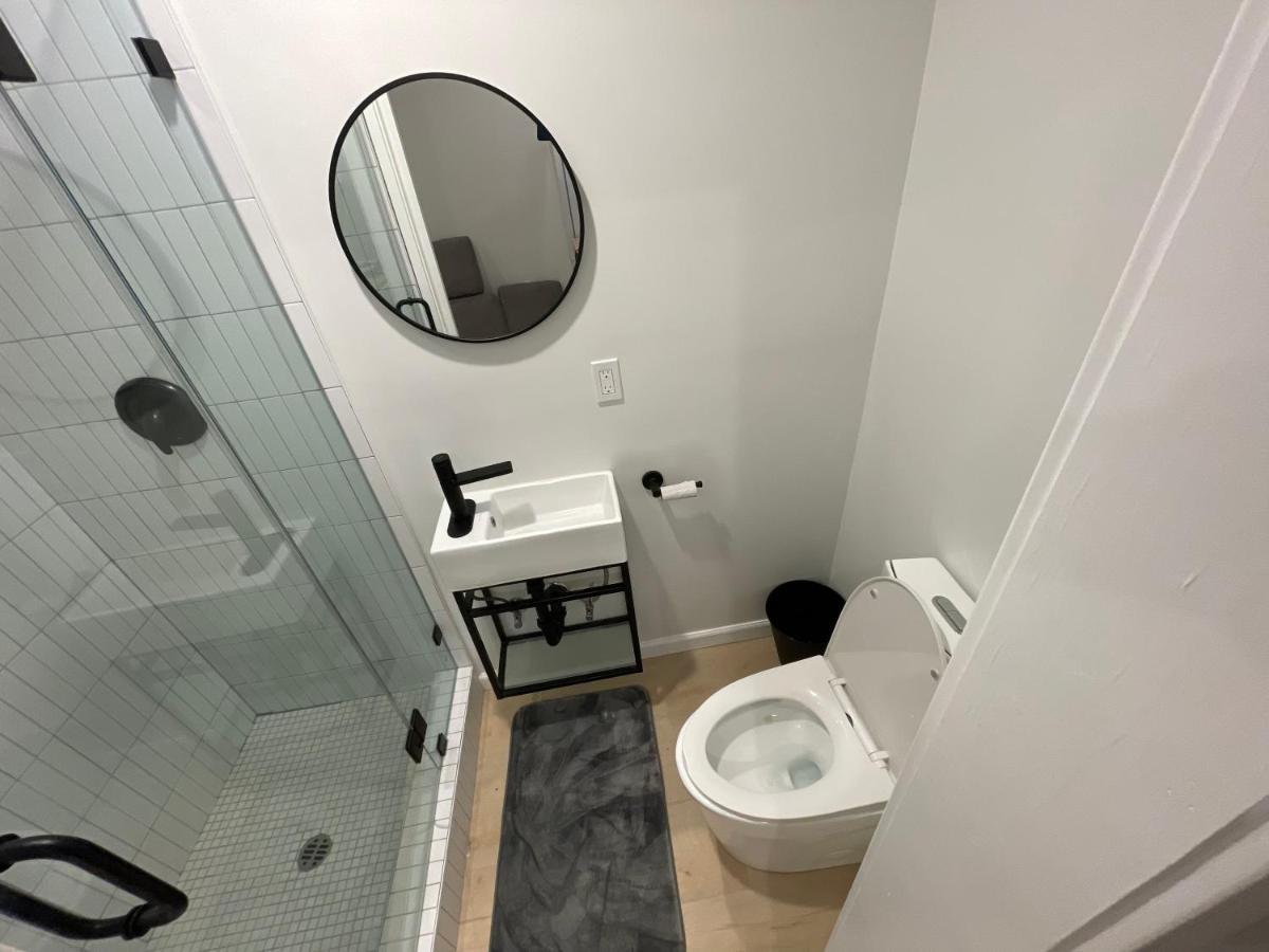 New Dtla W/private Parking Apartment Los Angeles