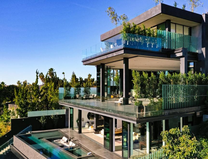 Sophisticated Modern Retreat In Bel Air *