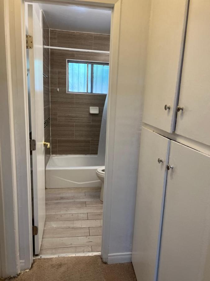 Amazing 1bd With Big Office Apartment Los Angeles