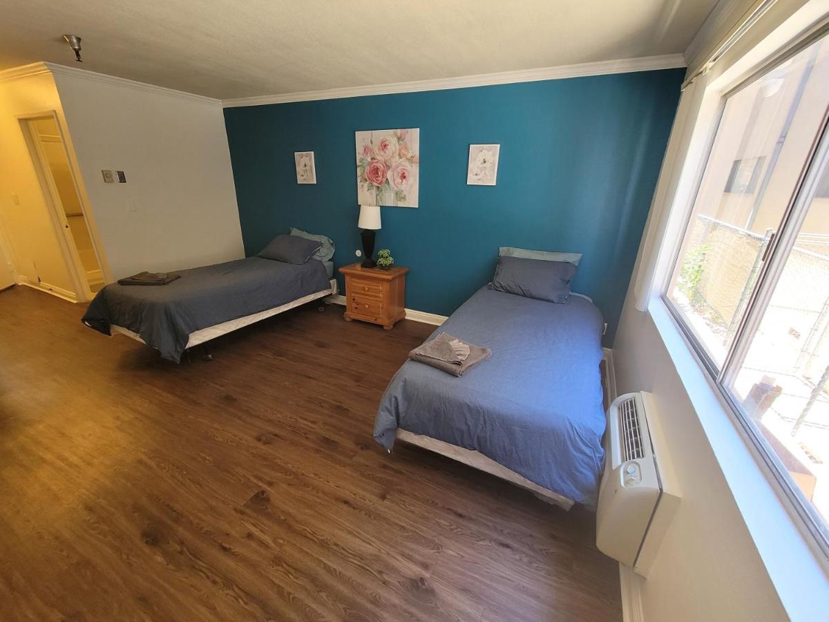 Spacious Double Bed Hotel *