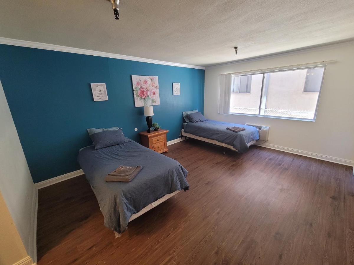 Spacious Double Bed Hotel *