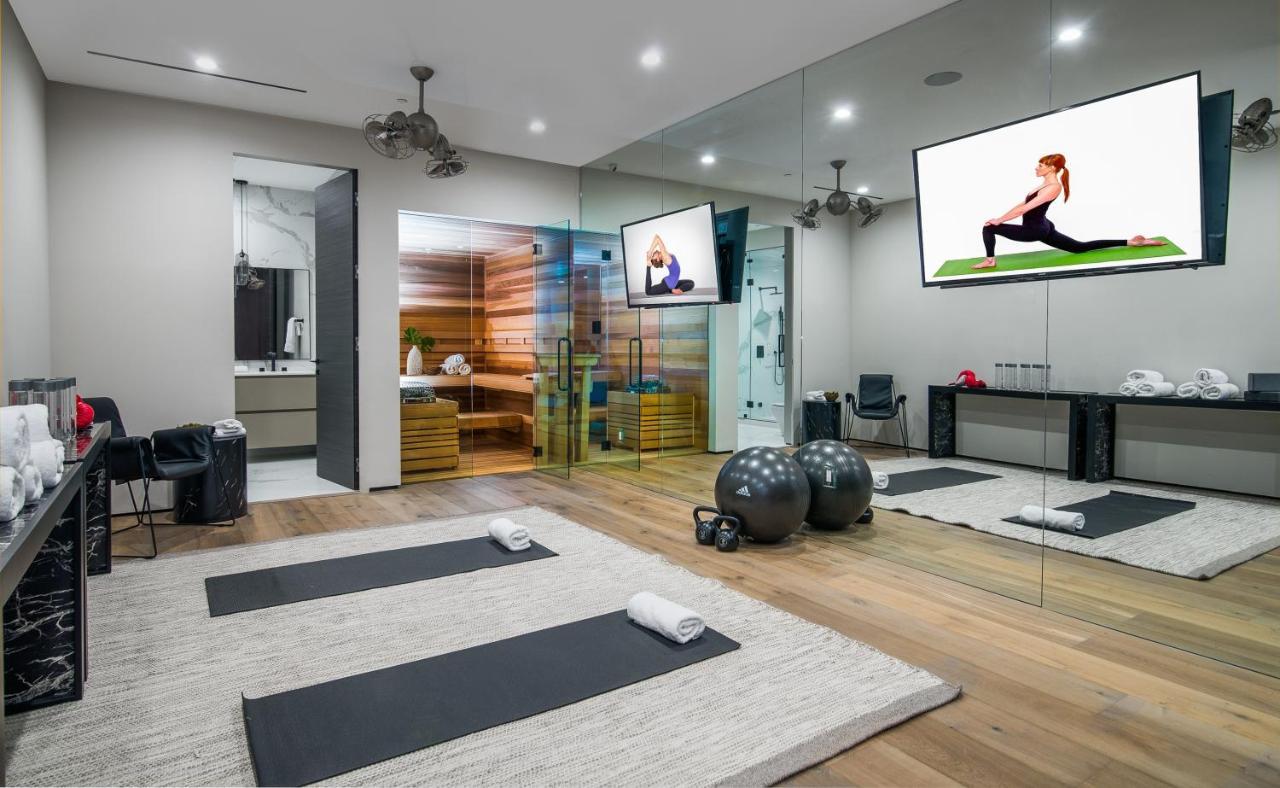 Villa Beverly Hills Majestic Modern Mansion *