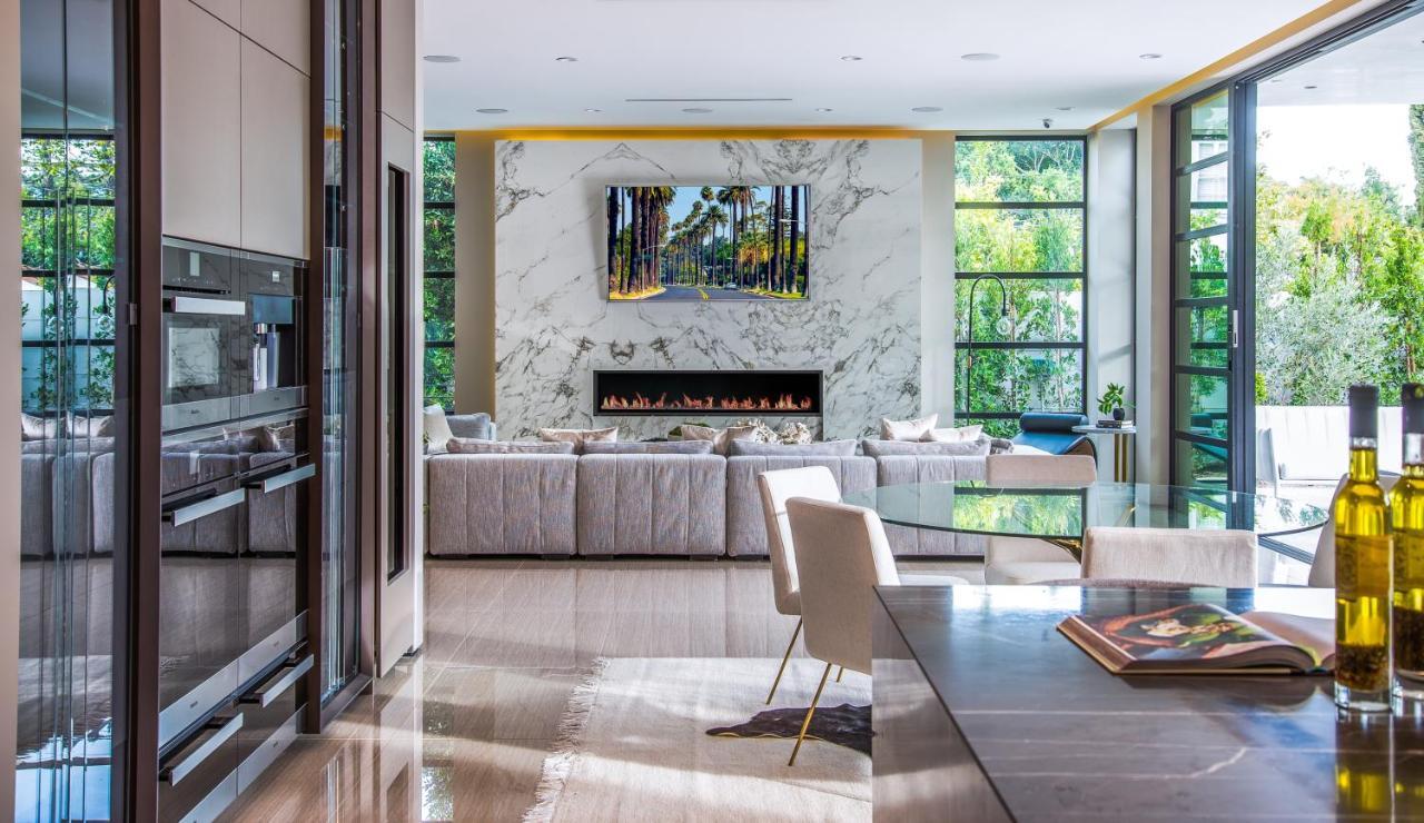 Beverly Hills Majestic Modern Mansion * Los Angeles