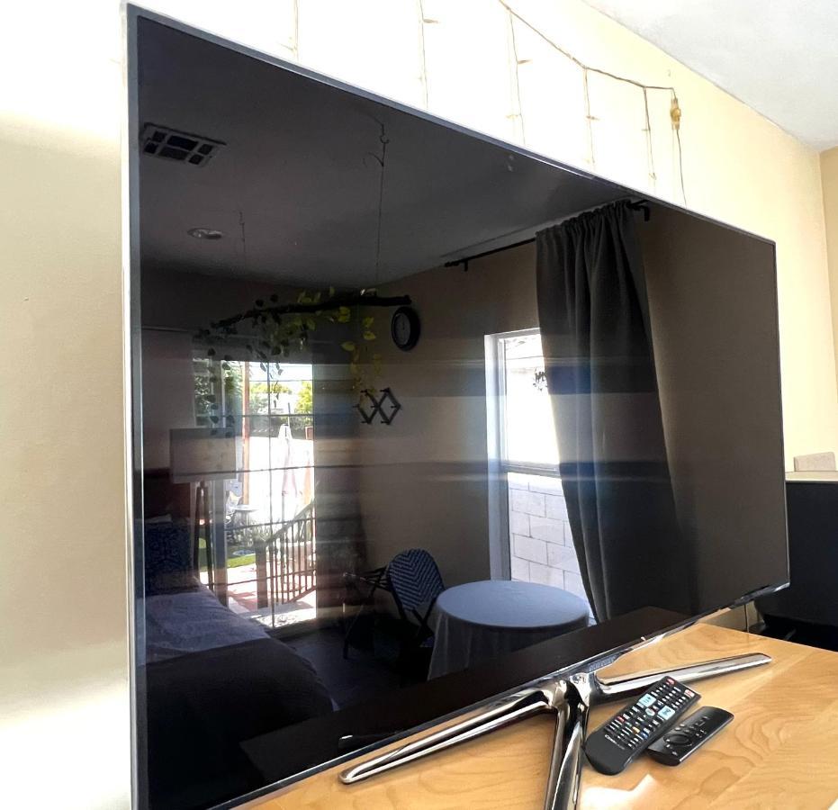 Homestay Sweet Tuscan Dreams In La.private Entrance W/patio *