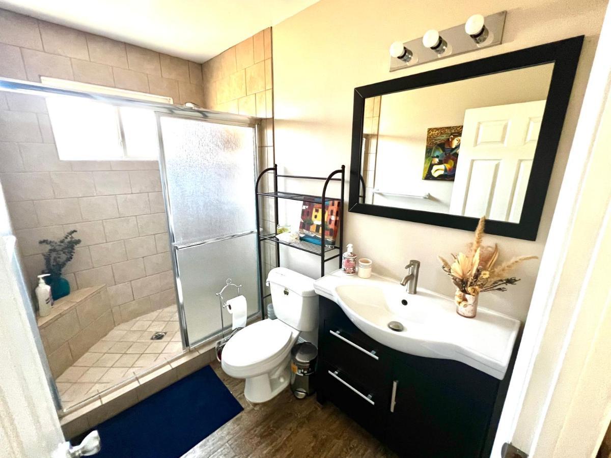 Sweet Tuscan Dreams In La.private Entrance W/patio