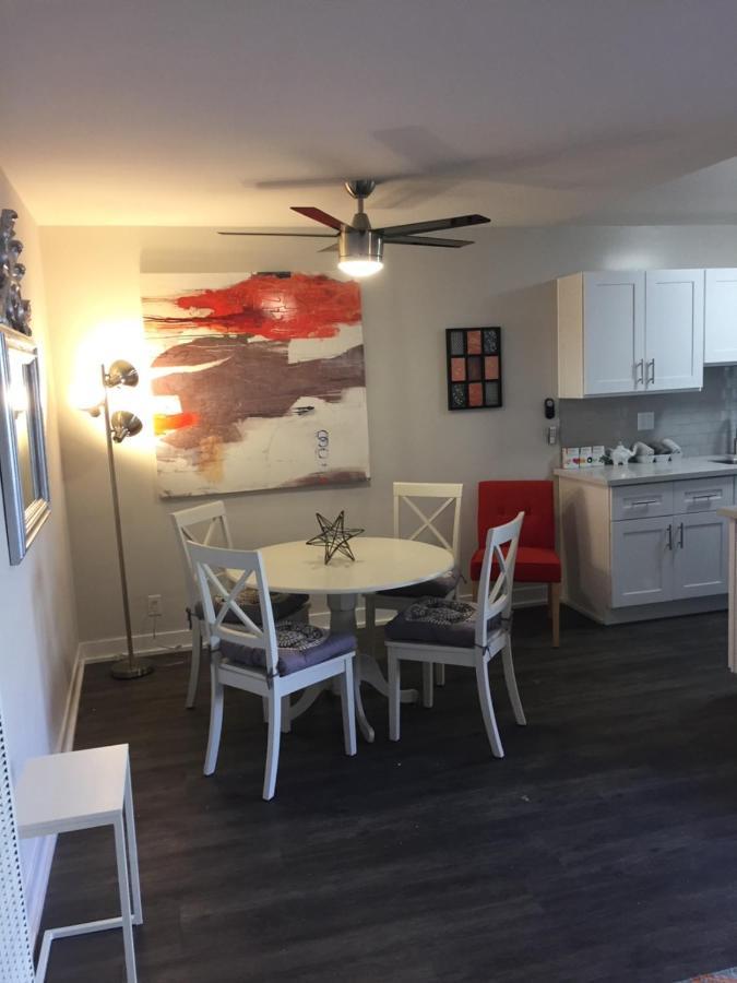 Apartment Hollywood Business Los Angeles