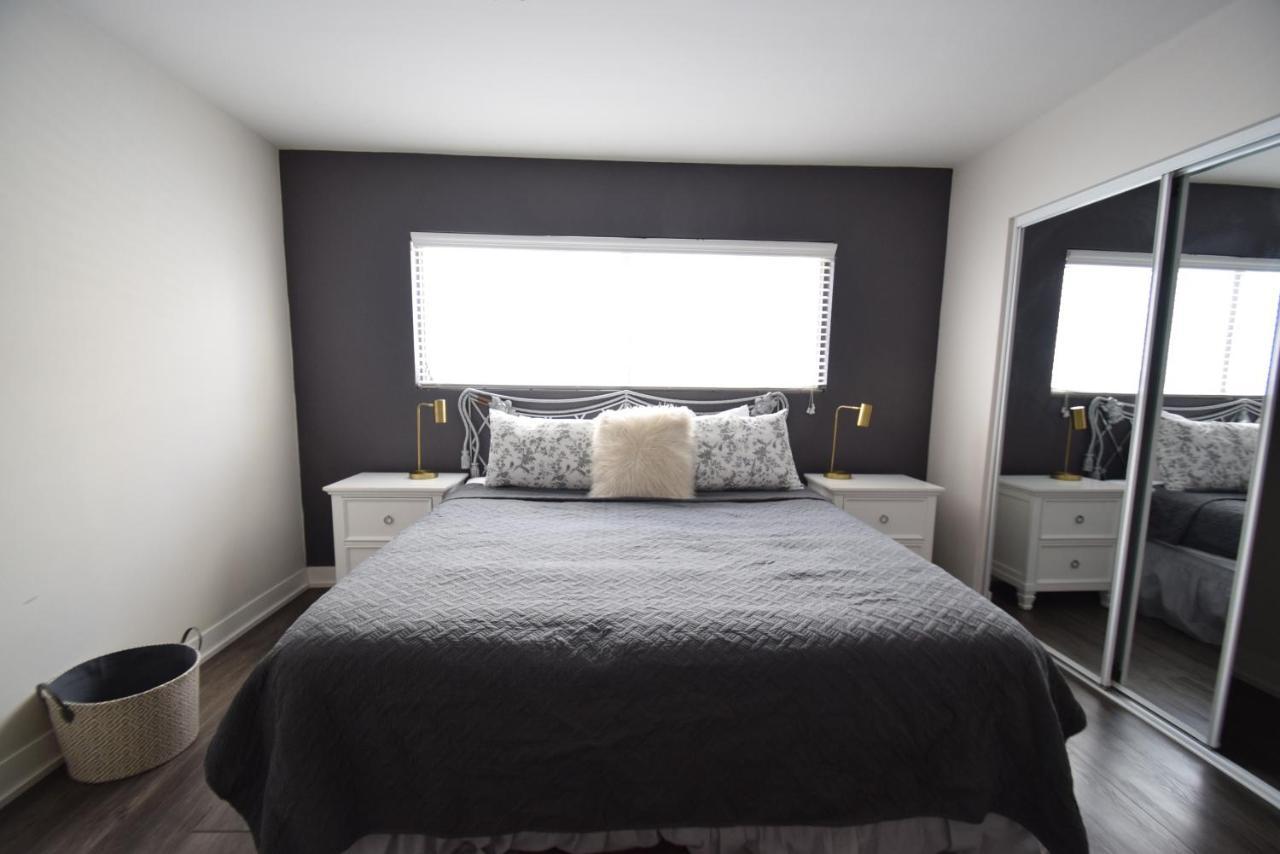 Apartment Hollywood Business *