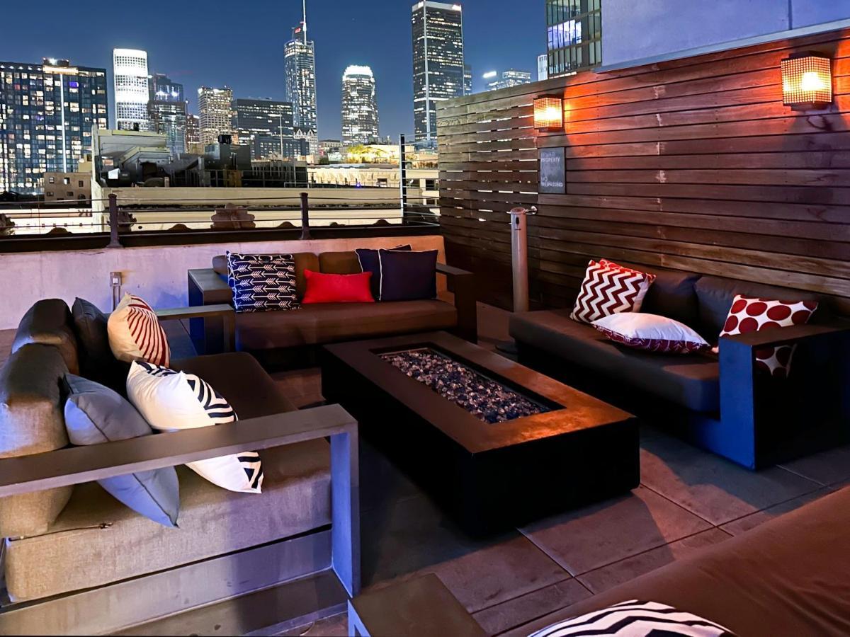 Fashion Loft 2 Bedroom Downtown Apartment