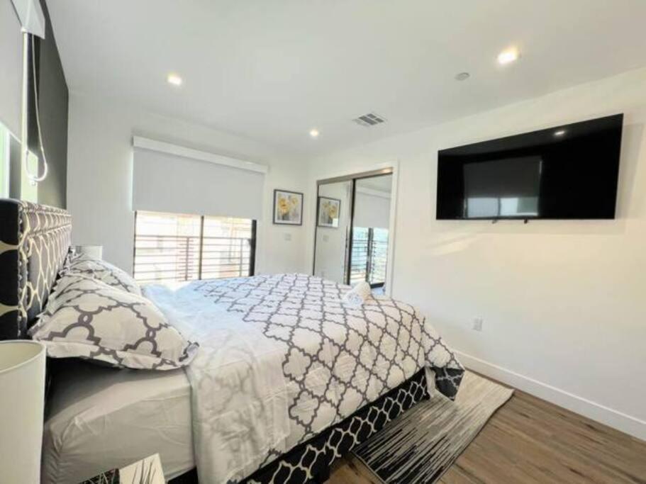 Casa de férias 4br Townhouse In Koreatown *