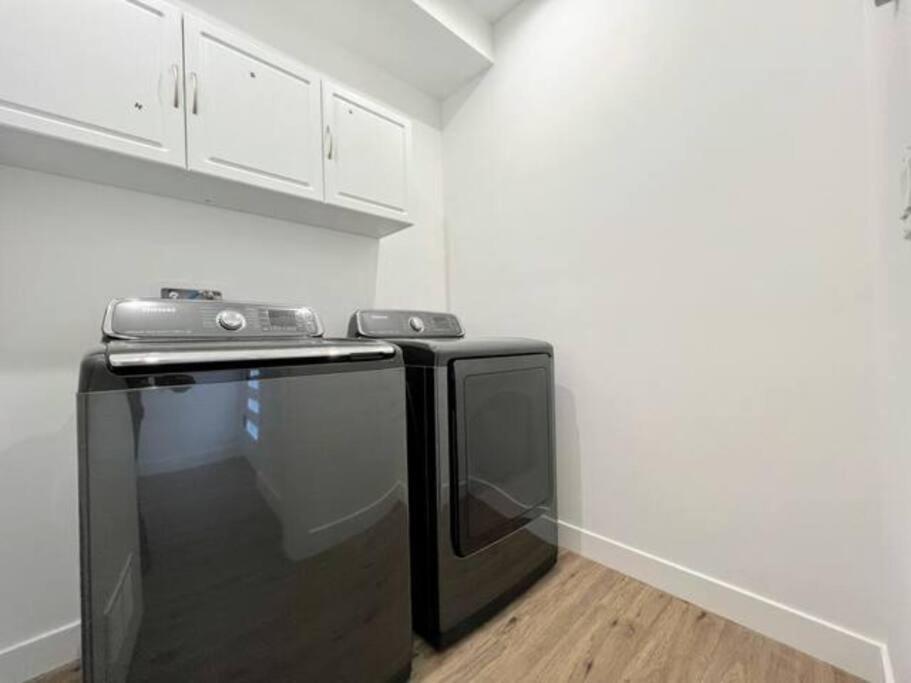 4br Townhouse In Koreatown * Los Angeles