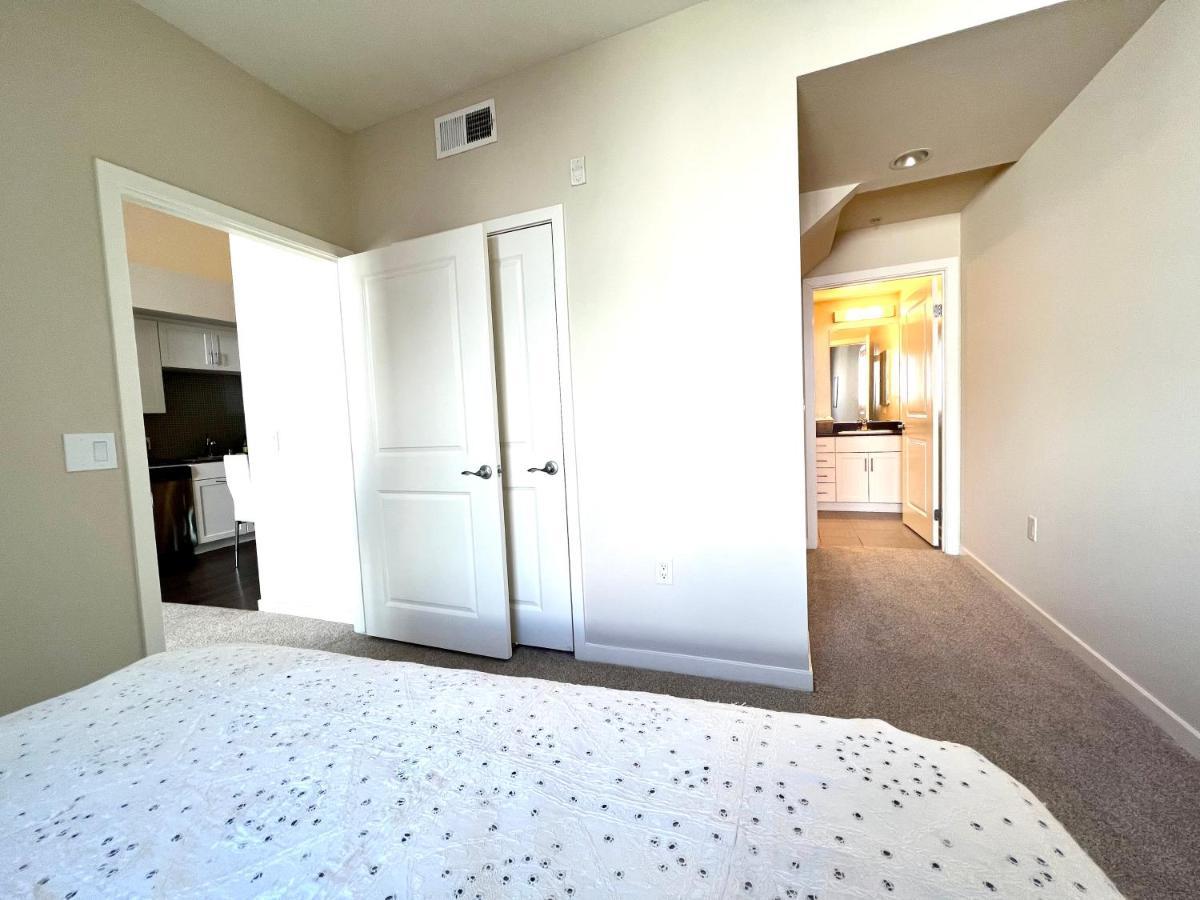 Luxury Loft 3 Beds With Pool And Gym *