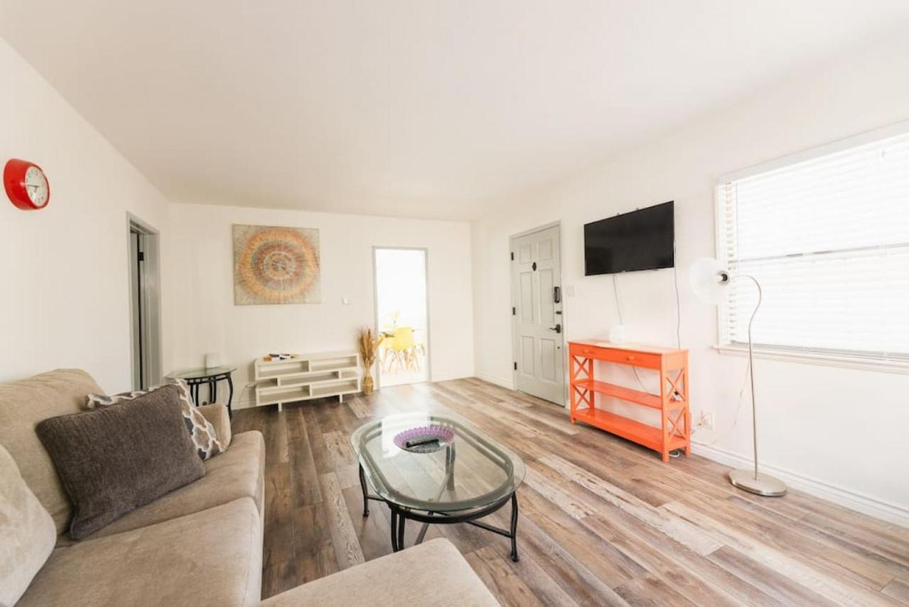 Spring Charmer In The Heart Of The Apartment