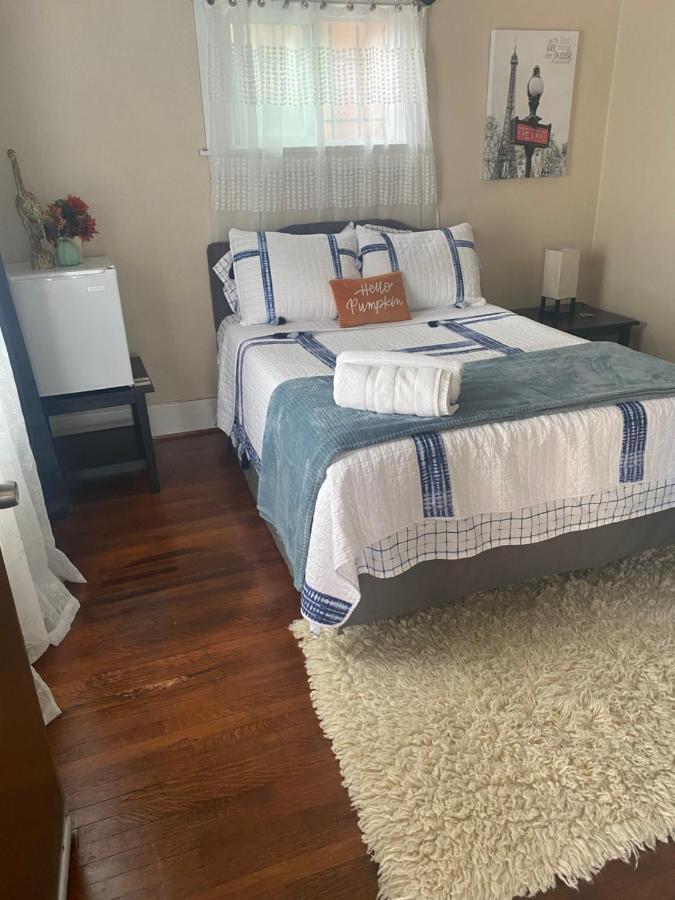 Guest house Peaceful In La