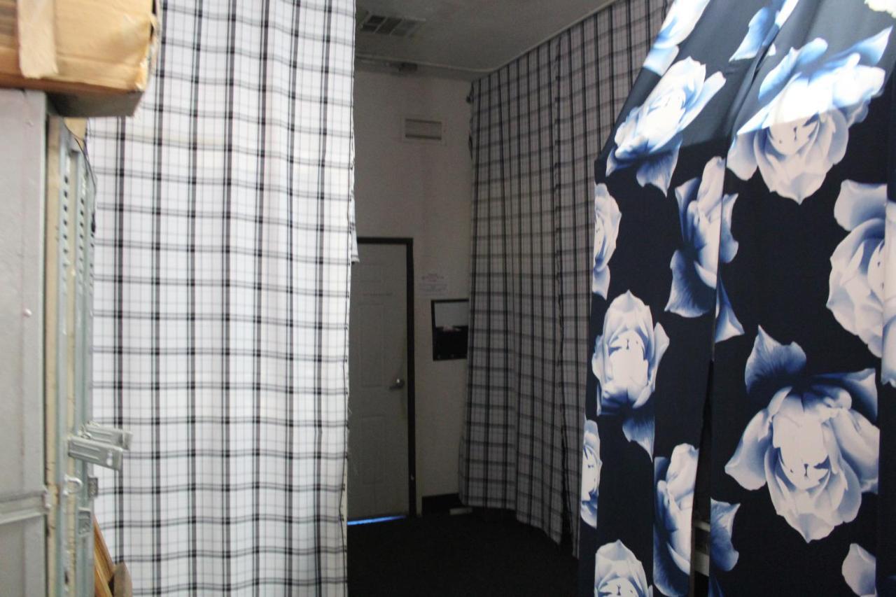 Hostel Artist Housing - Downtown *